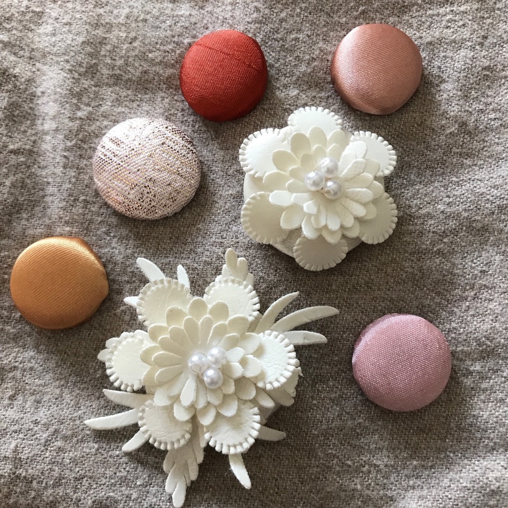 Vintage Style Button Earrings